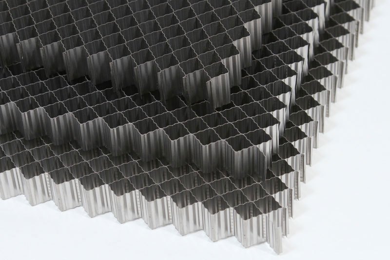 structural-honeycomb-titanium-b21s-alloy-375-square-corrugated-cell-2